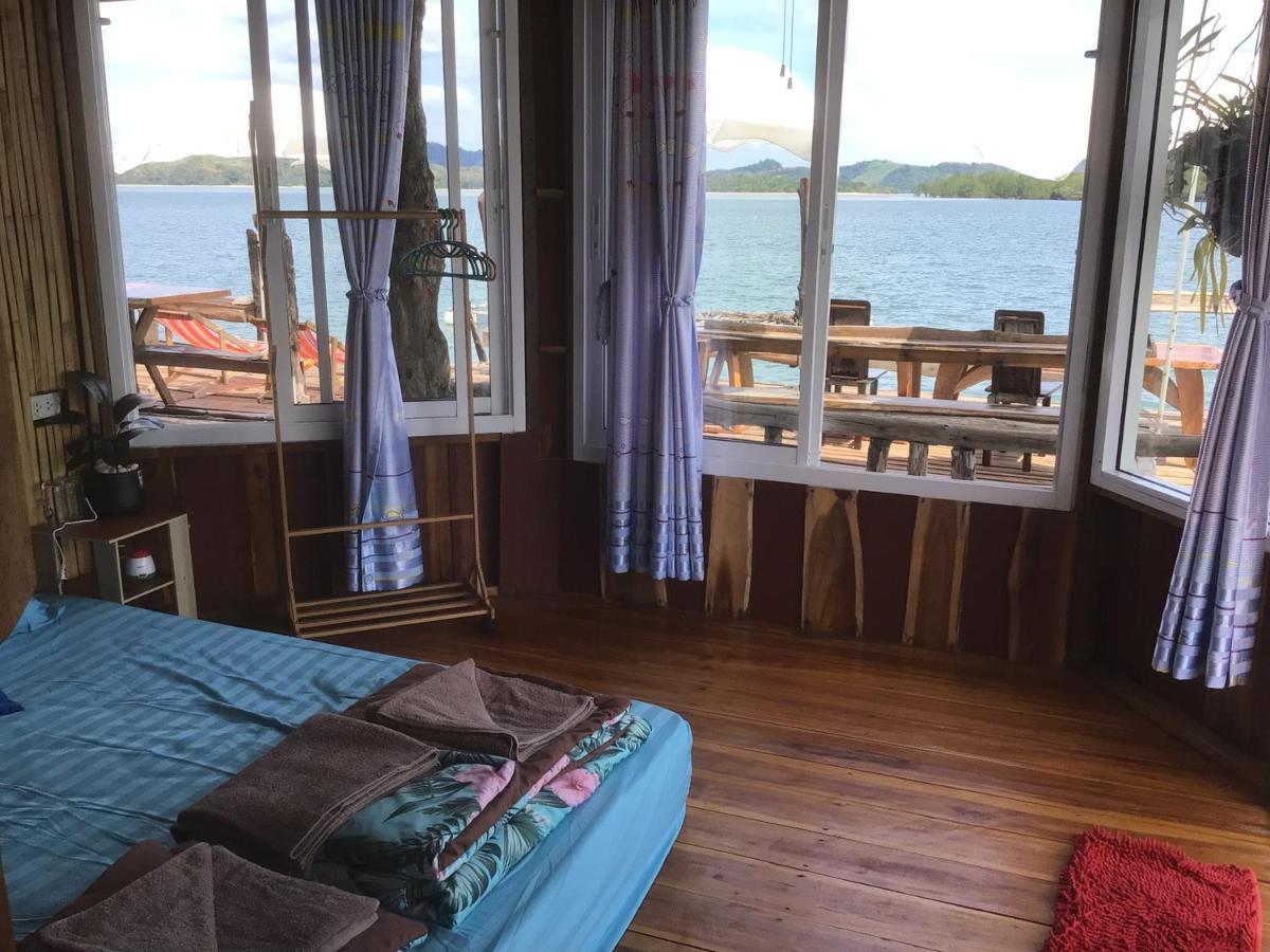 Homestay&Chaoleyseafoodrestaurant Ko Pu Bagian luar foto